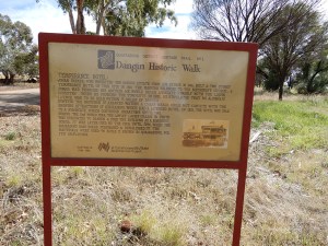 Heritage Trail marker for the Dangin Temperance hotel